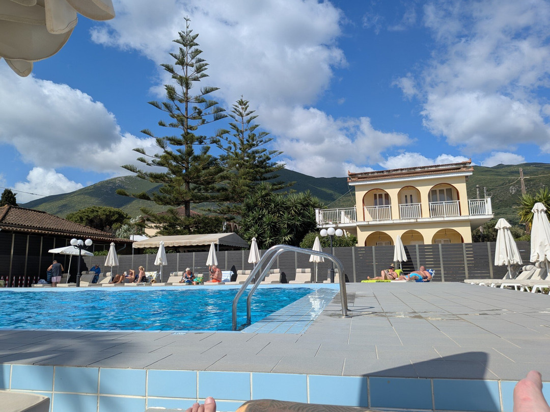 Alykes Garden Village主图