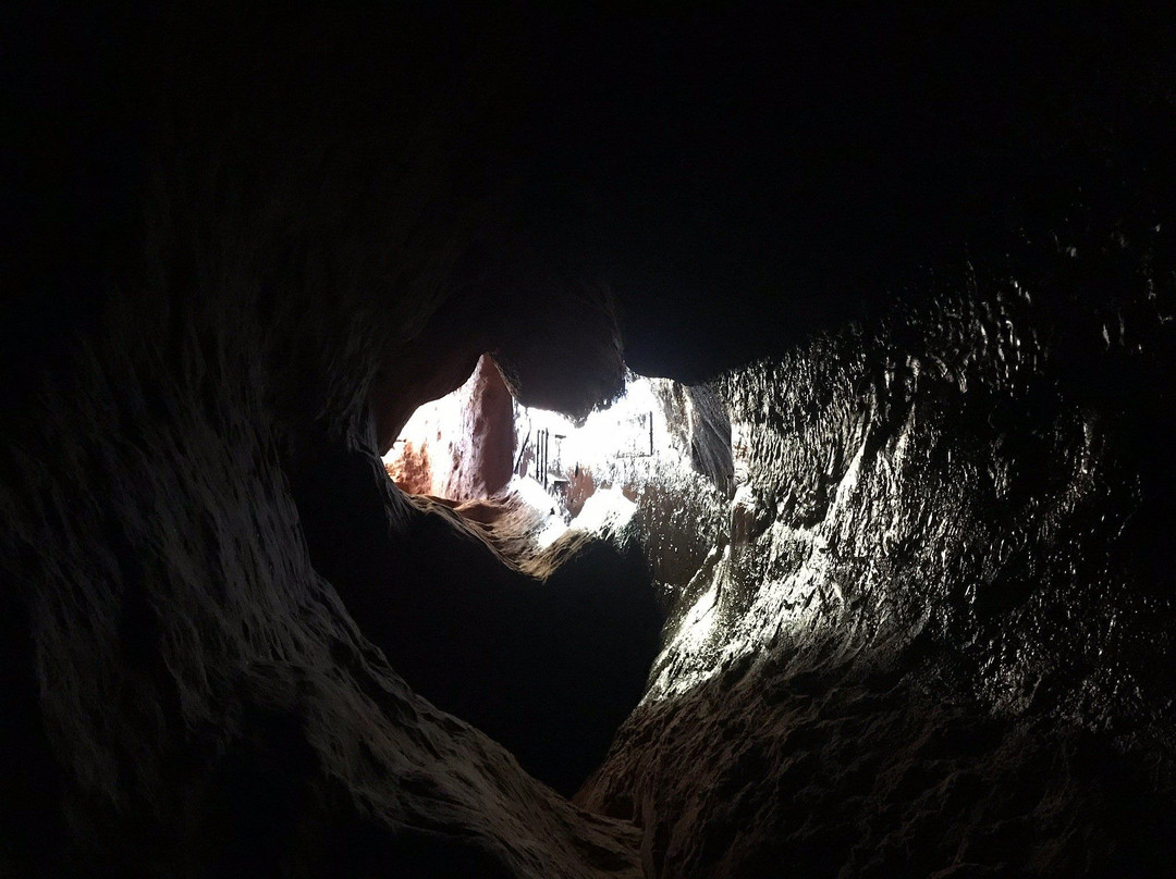 Karst Caves景点图片