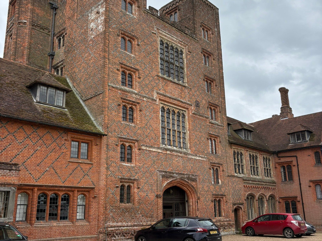 Layer Marney Tower景点图片