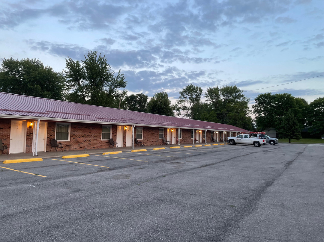 Green Gables Motel主图