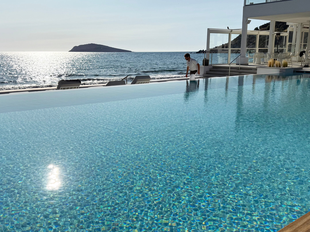 Kantouni Beach Boutique Hotel主图