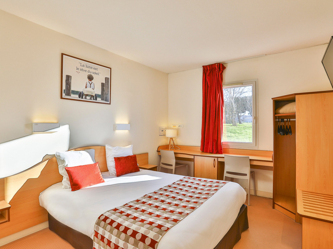 ACE Hotel Vendee Sainte Hermine主图