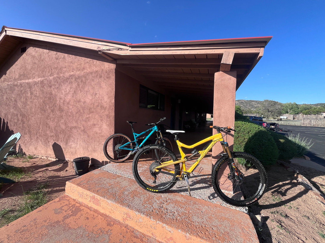 Pecos Trail Inn主图