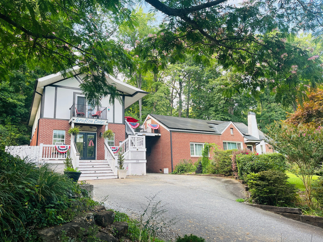 Grafton Lodge主图