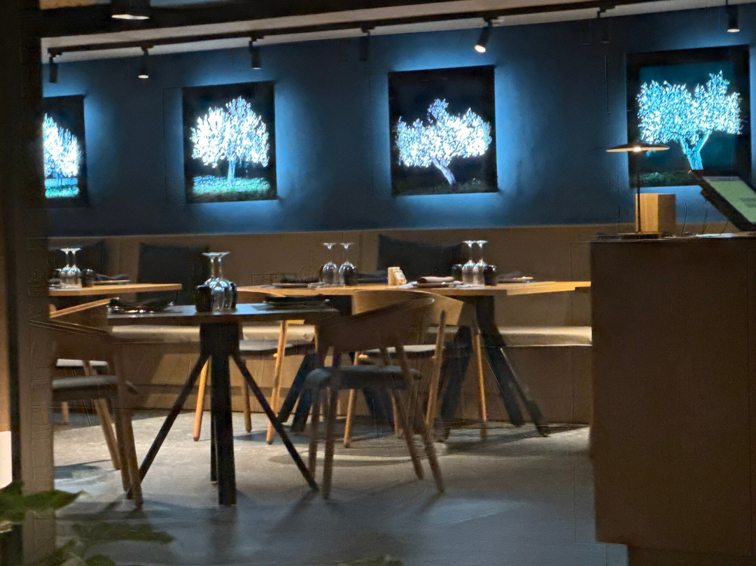 Talaia Restaurant - Tapas & More