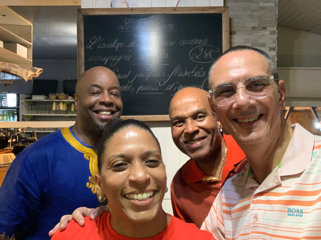 Anse Trabaud-Sainte-Anne必去景点