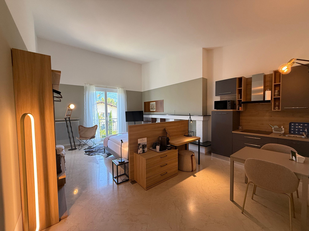 La Villa - Studios & Rooms