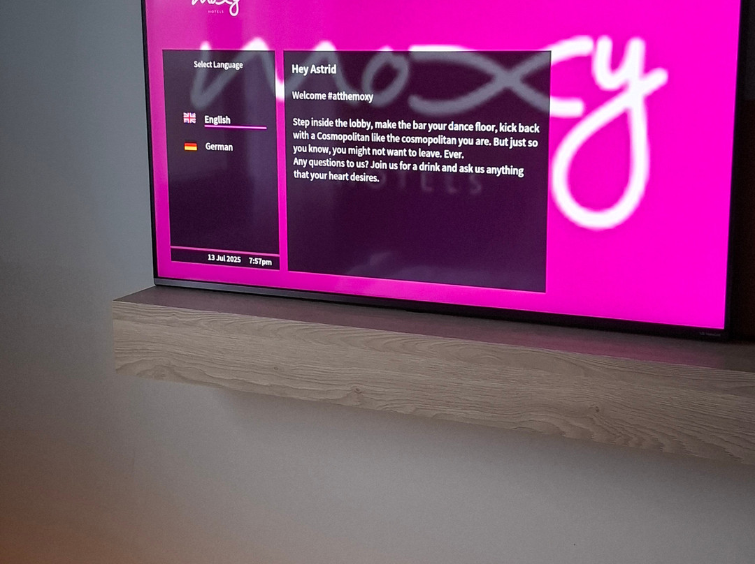 Moxy Hamburg City