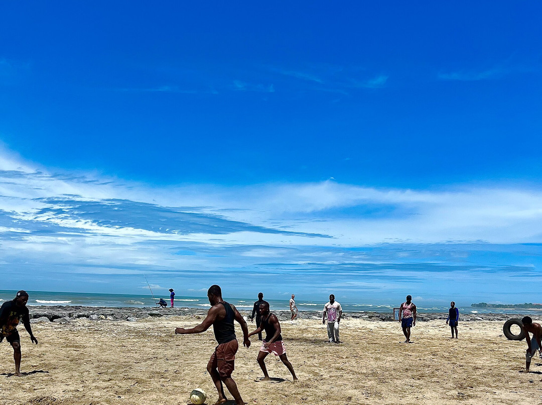 Coconut Pointe Villa & Beach Resort主图