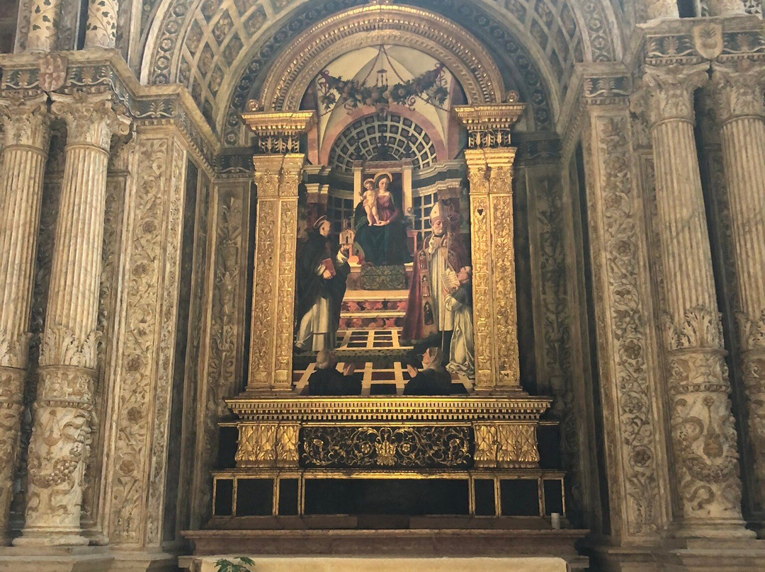 圣亚纳大削堂-维罗纳必去景点