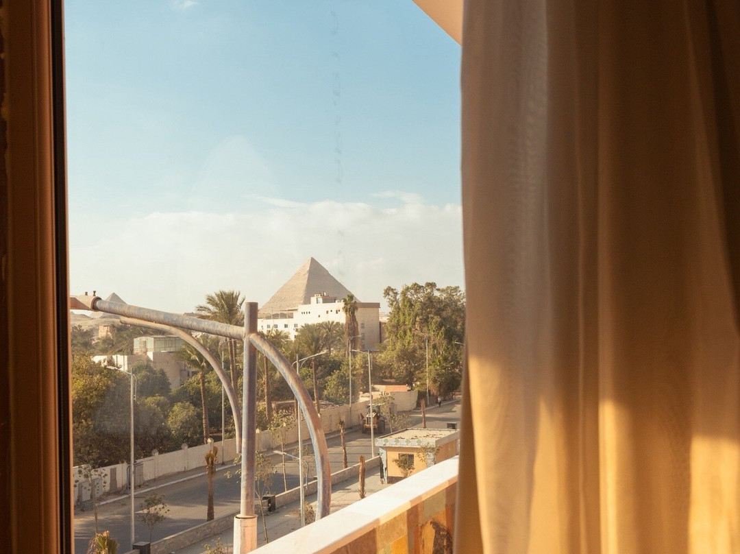 Almas Pyramids Hotel
