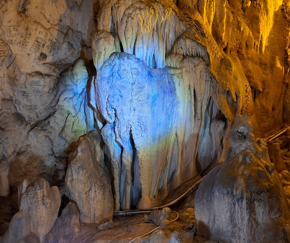 Grotte del Cavallone-Lama dei Peligni必去景点
