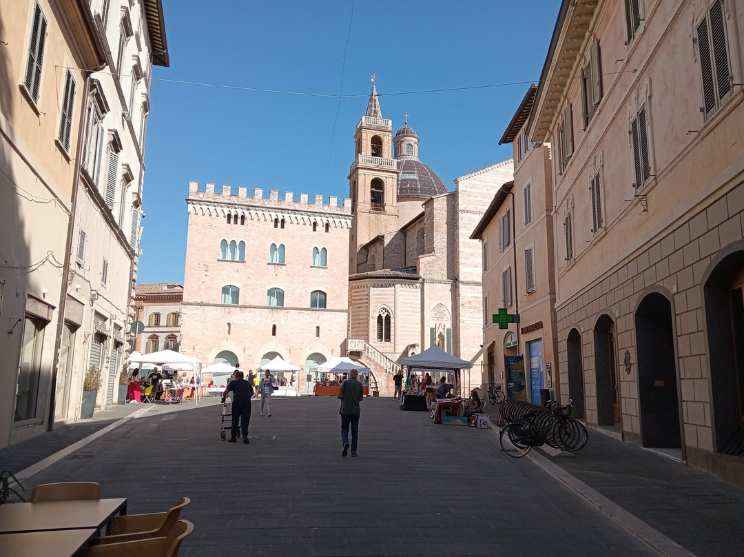 Museo Capitolare Diocesano e Cripta di San Feliciano-福利尼奥必去景点