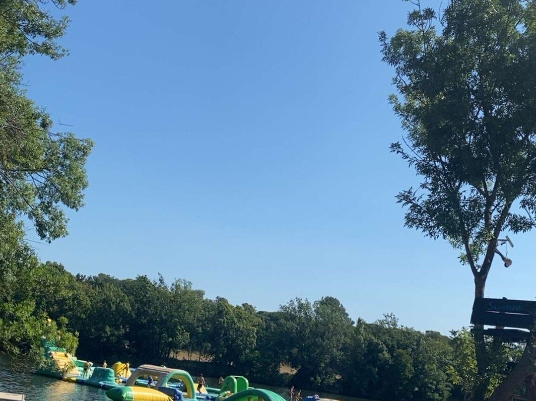 Waterworld Parc Aquatique Gonflable-Puget-sur-Argens必去景点