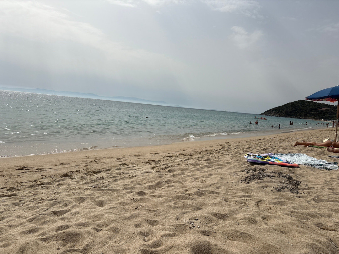 Spiaggia di Kal' e Moru-Geremeas必去景点