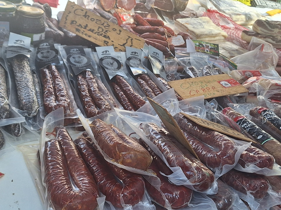 Dominical Market-Cangas de Onis必去景点