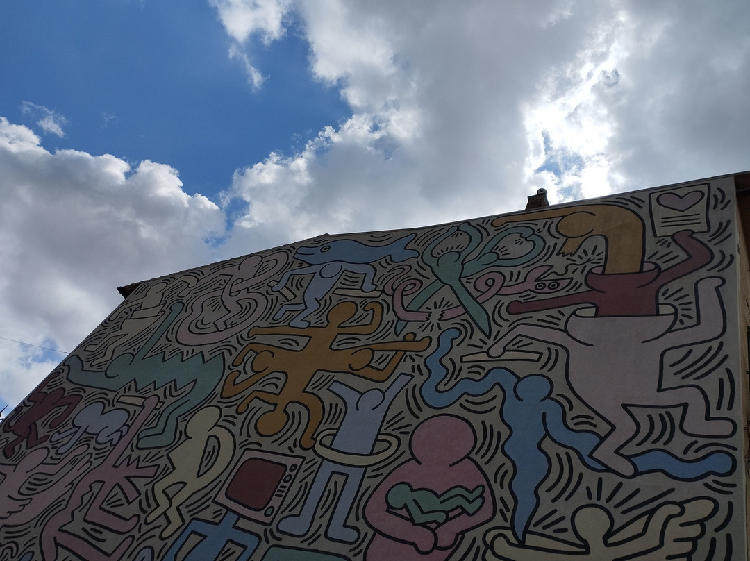 Murale Tuttomondo di Keith Haring-比萨必去景点