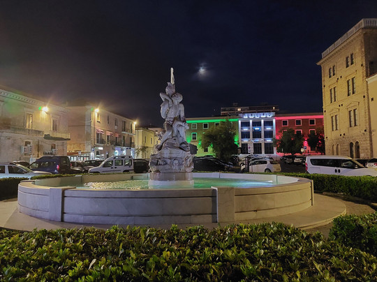 Fontana di Piazza Sant'Antonio-Termoli必去景点