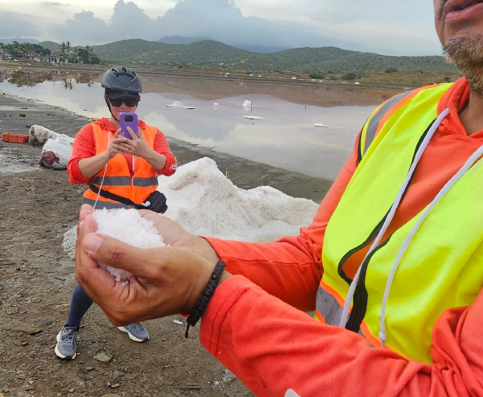 V2 Aventuras. Tours, EBikes. Trekking, Kayak, Camping. Sightseeing, Local Food, History, Communities. Margarita Island.-玛格丽塔岛必去景点