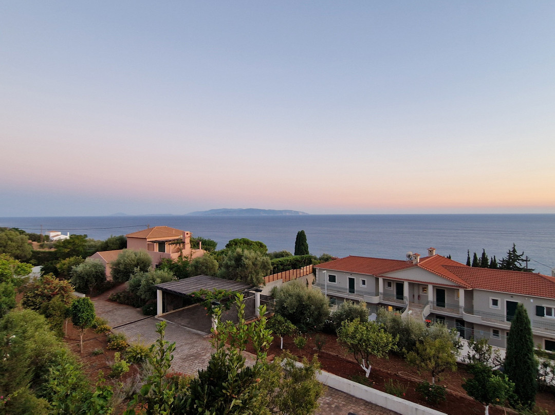 Christoforos Apartments主图