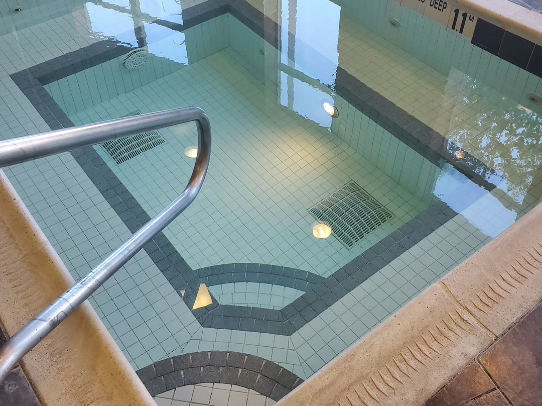 沃特敦/千岛希尔顿花园酒店主图