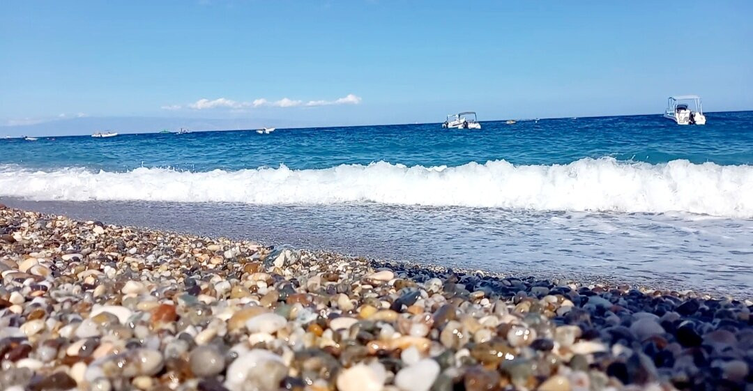 La Spiaggia Libera di Letojanni-Letojanni必去景点