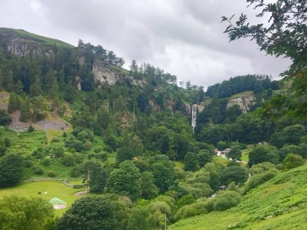Pistyll Rhaeadr-Llanrhaeadr ym Mochnant必去景点