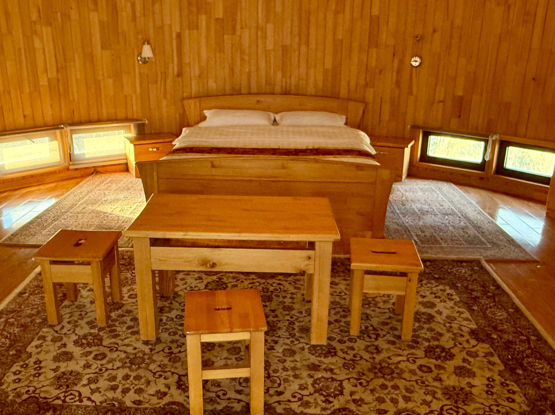 Goviin Bayanburd - Gobi Oasis Camp