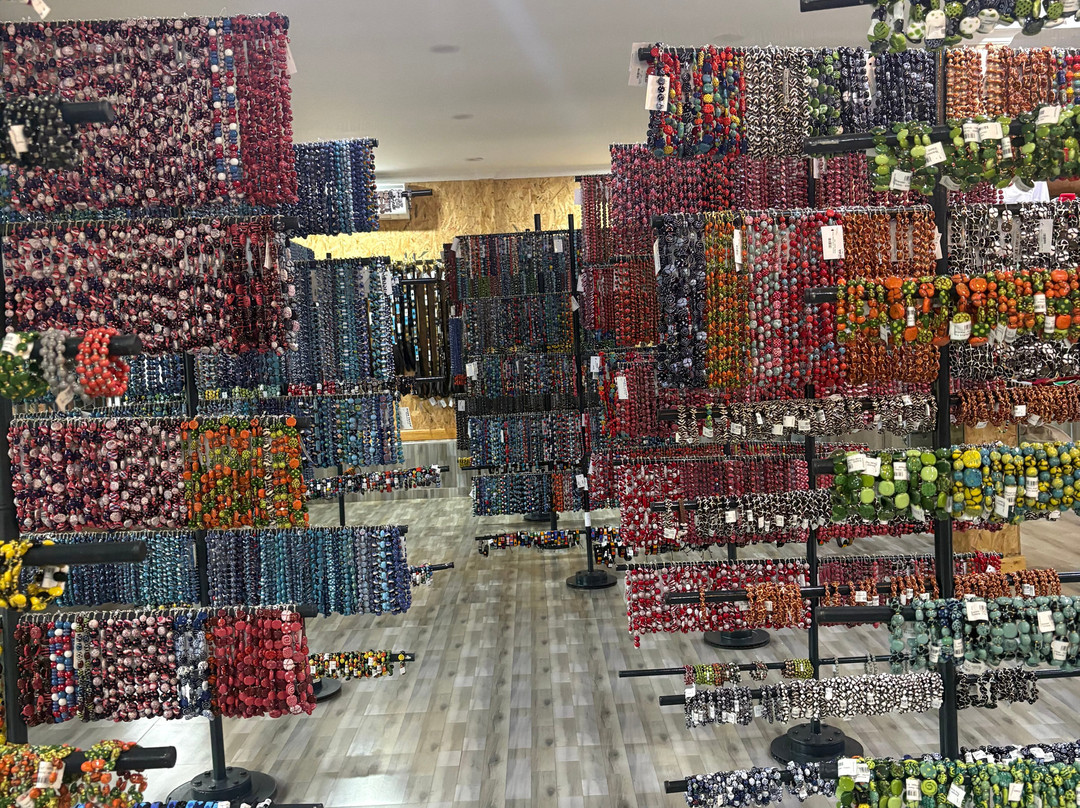 KOBE TOUGH Beads and Leather-Karen必去景点