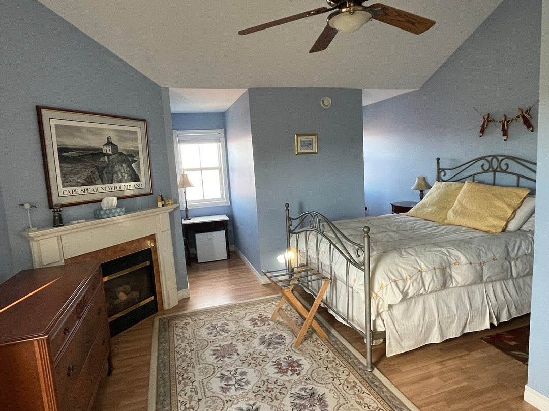 Cresthaven By The Sea , A Waterfront B&B主图