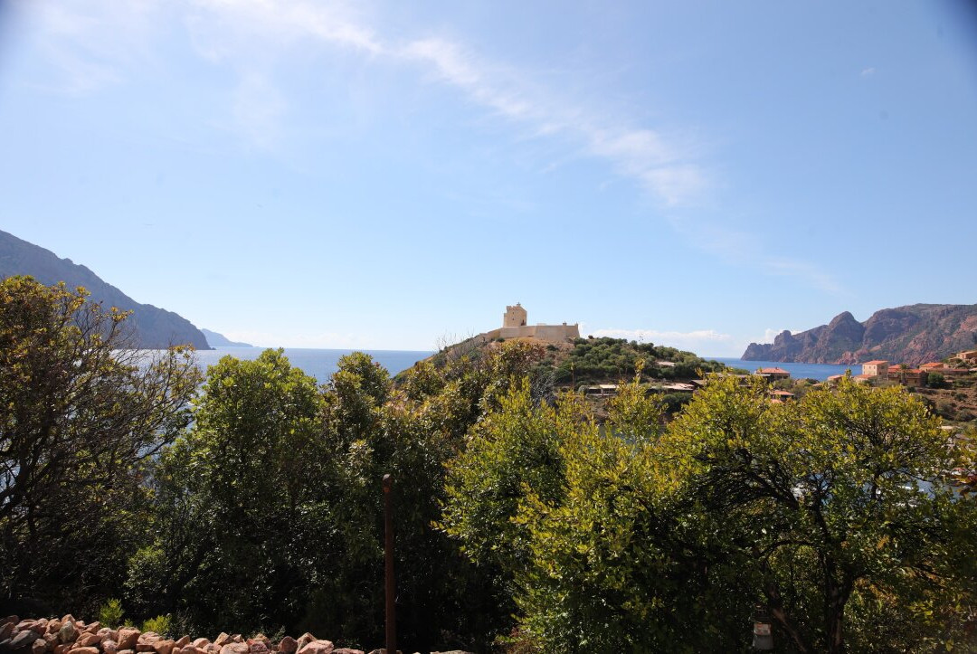 Cimiteriu di Ghjirulatu-Girolata必去景点