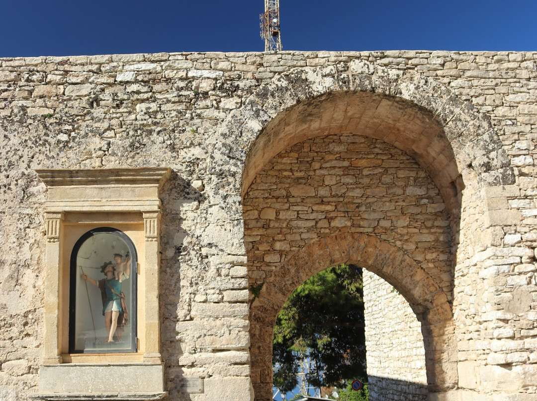 Porta Trapani-埃里切必去景点