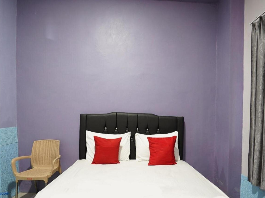 Fa Homestay Syariah At Babat Lamongan Mitra Reddoorz