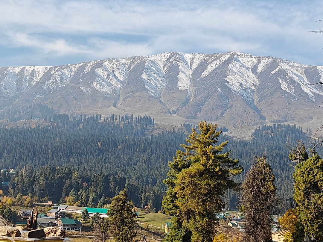 Gulmarg Ski Hill Resort主图