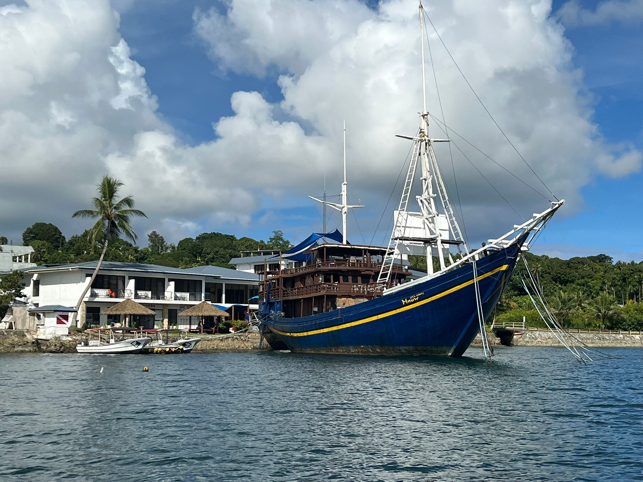 鳐鱼湾度假村-官方