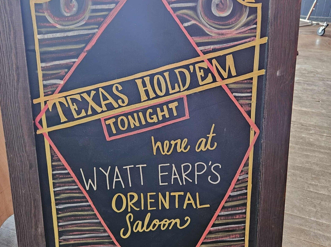 Wyatt Earp's Oriental Saloon & Theater-墓碑镇必去景点