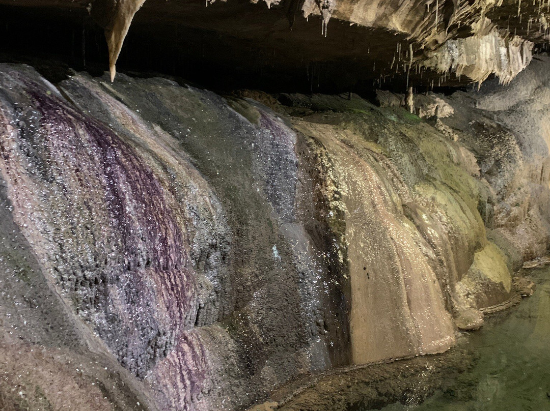 Ingleborough Cave-Clapham必去景点