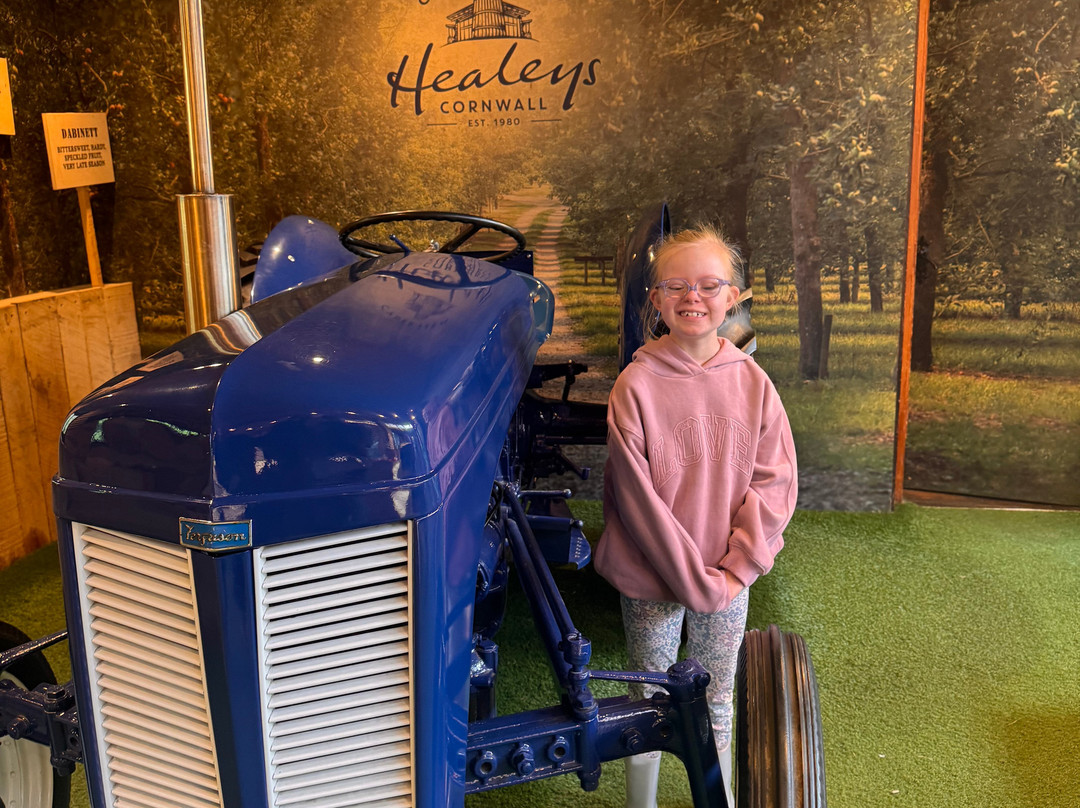 Healeys Cornish Cyder Farm-Penhallow必去景点