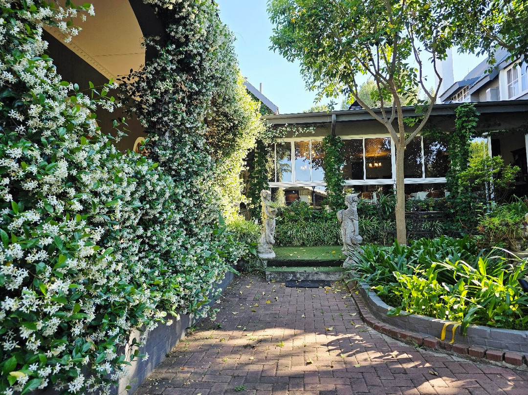 Hobbit Boutique Hotel主图