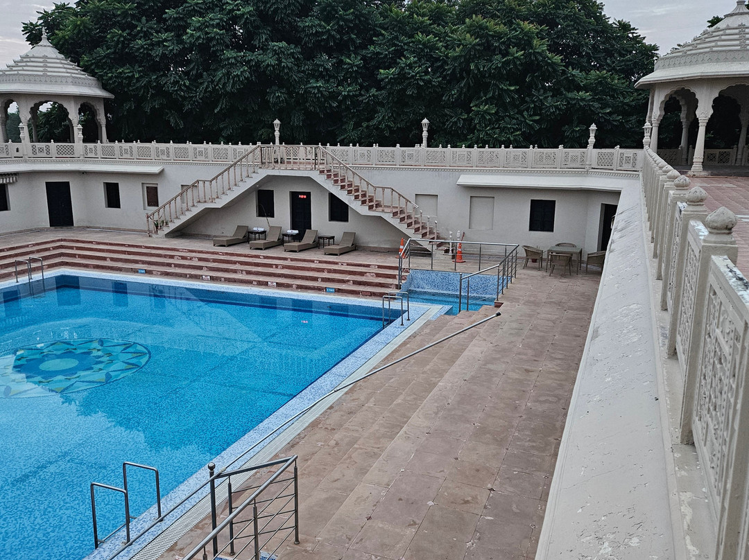 Pride Amber Vilas Resort主图