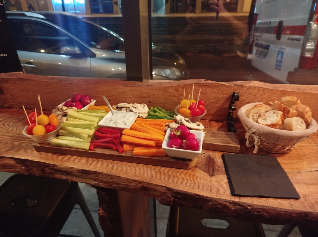 Lance Ta Hache-Castelnau-le-Lez必去景点