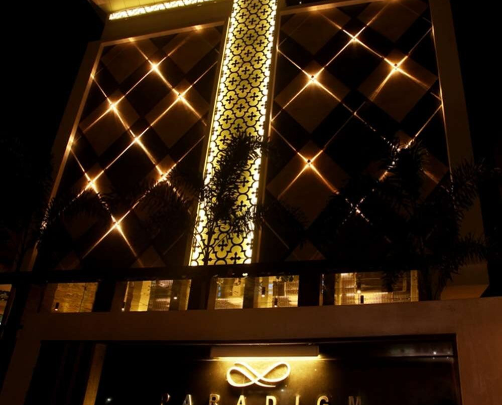 Yanam酒店住宿-Paradigm Sarovar Portico