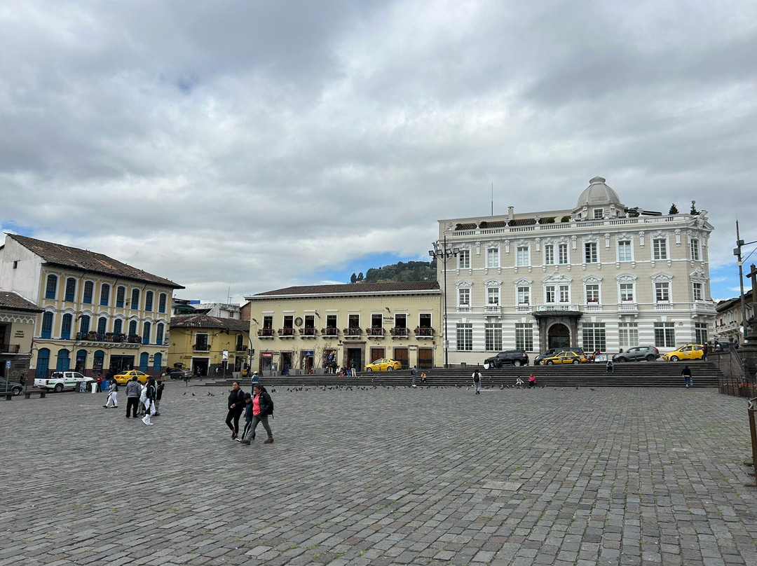 圣弗朗西斯科广场 (Plaza de San Francisco)-基多必去景点