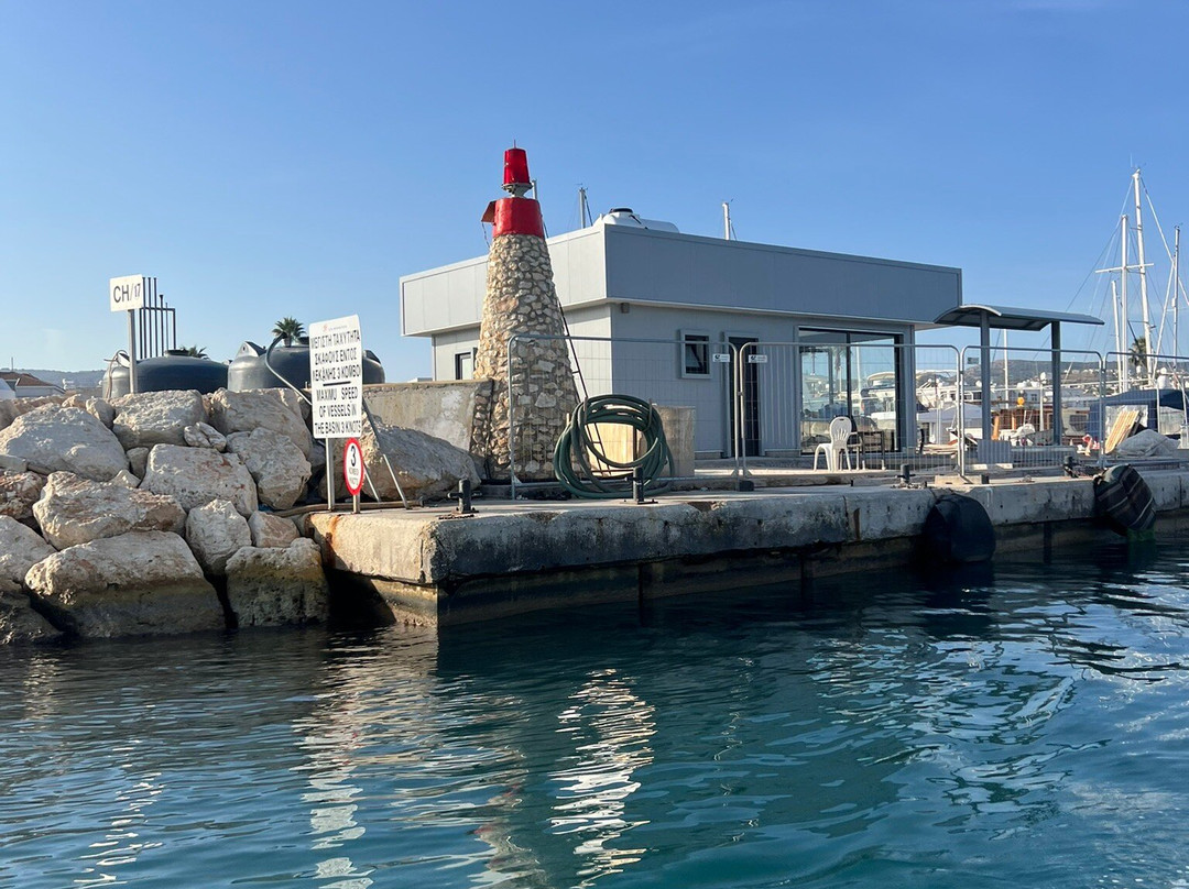 Latchi Watersports Centre-Latchi必去景点