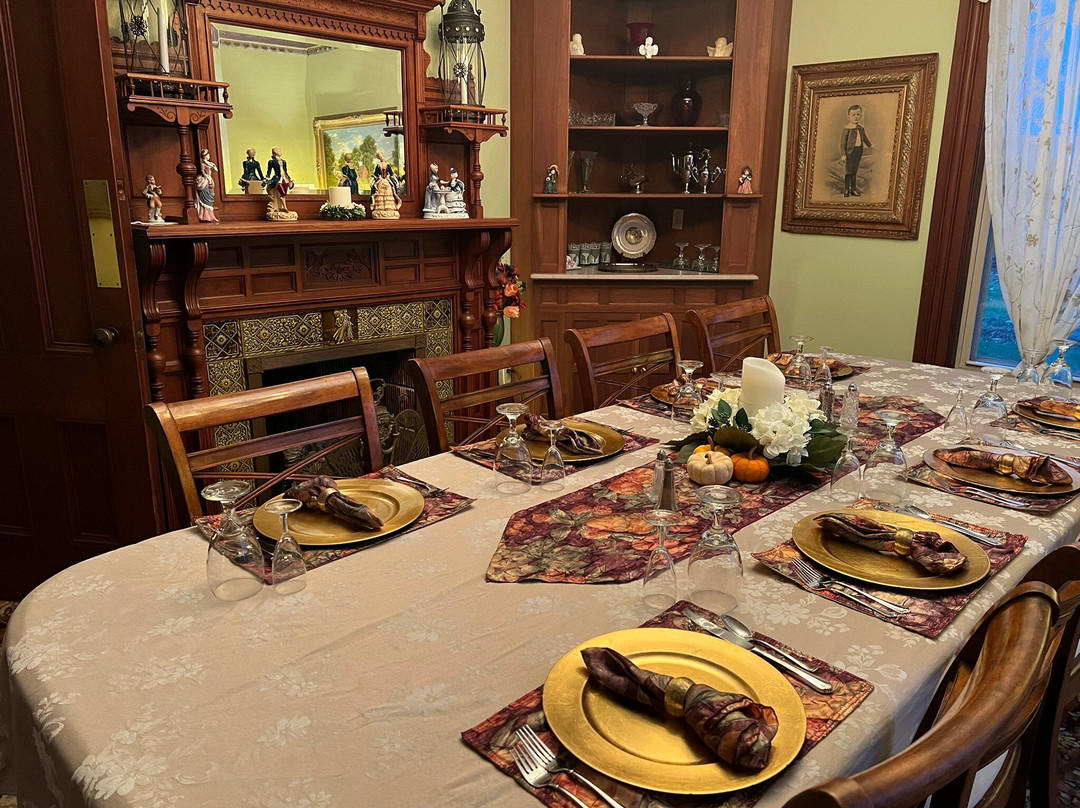 Sutherland House Victorian Bed & Breakfast主图