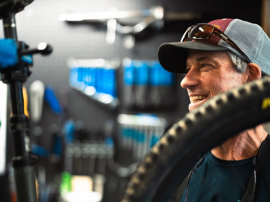 The Hub and Pisgah Tavern-Pisgah Forest必去景点