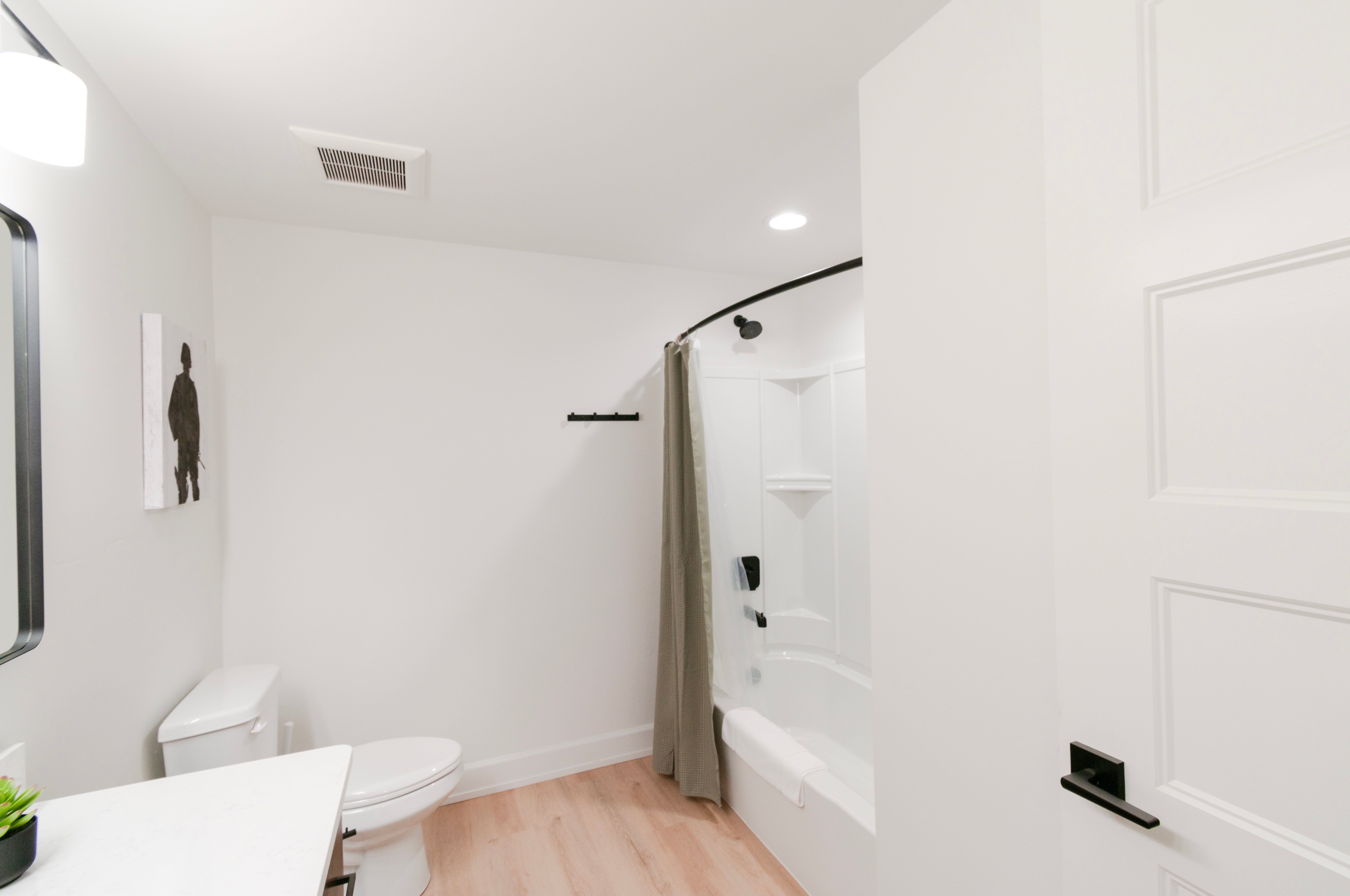 Suites of Lava Hot Springs-浴室