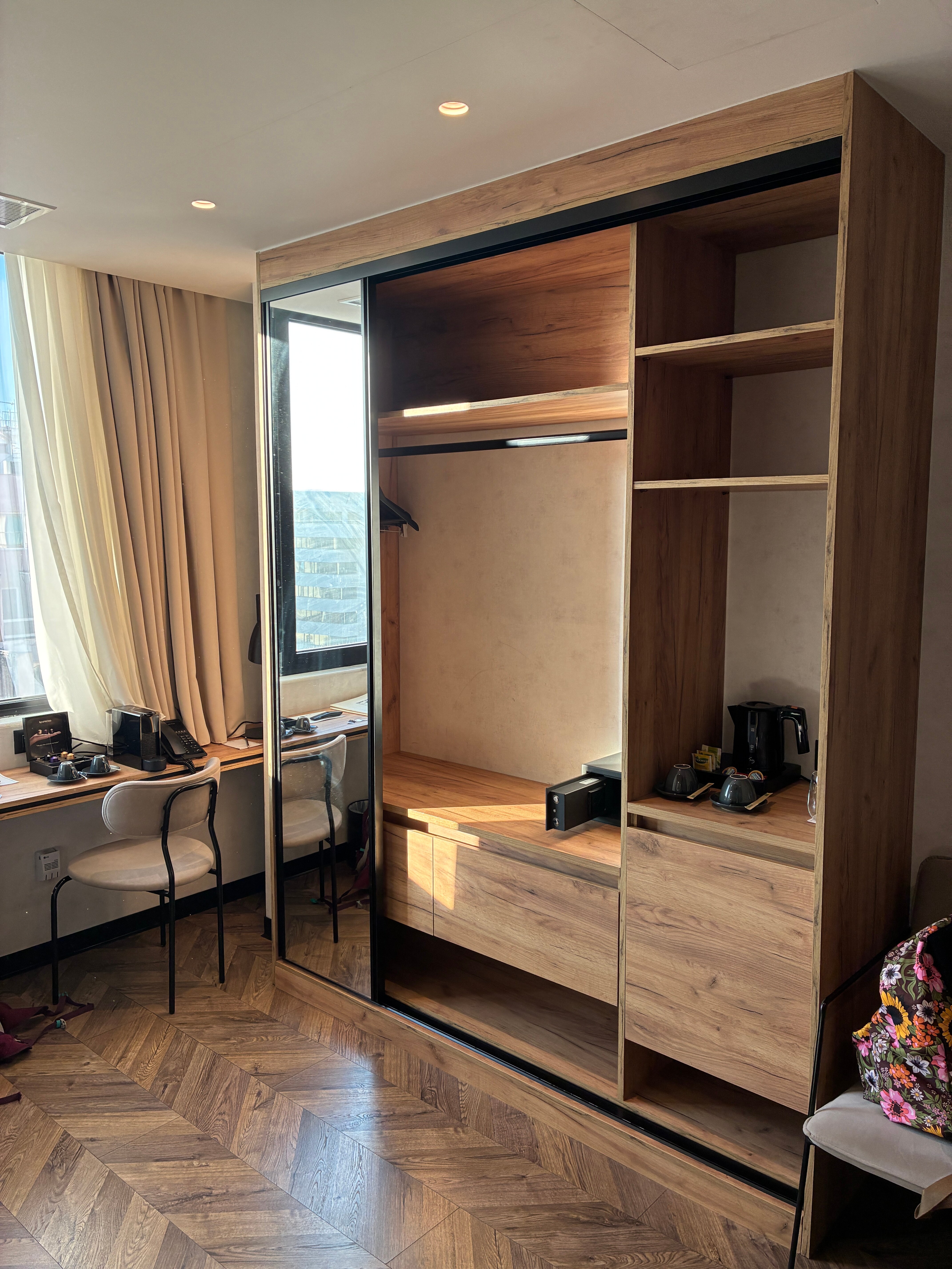 The Port Square Hotel-客卧