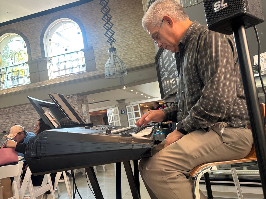 Krystal Satelite Maria Barbara主图