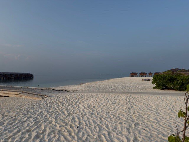 You & Me Maldives-泳池